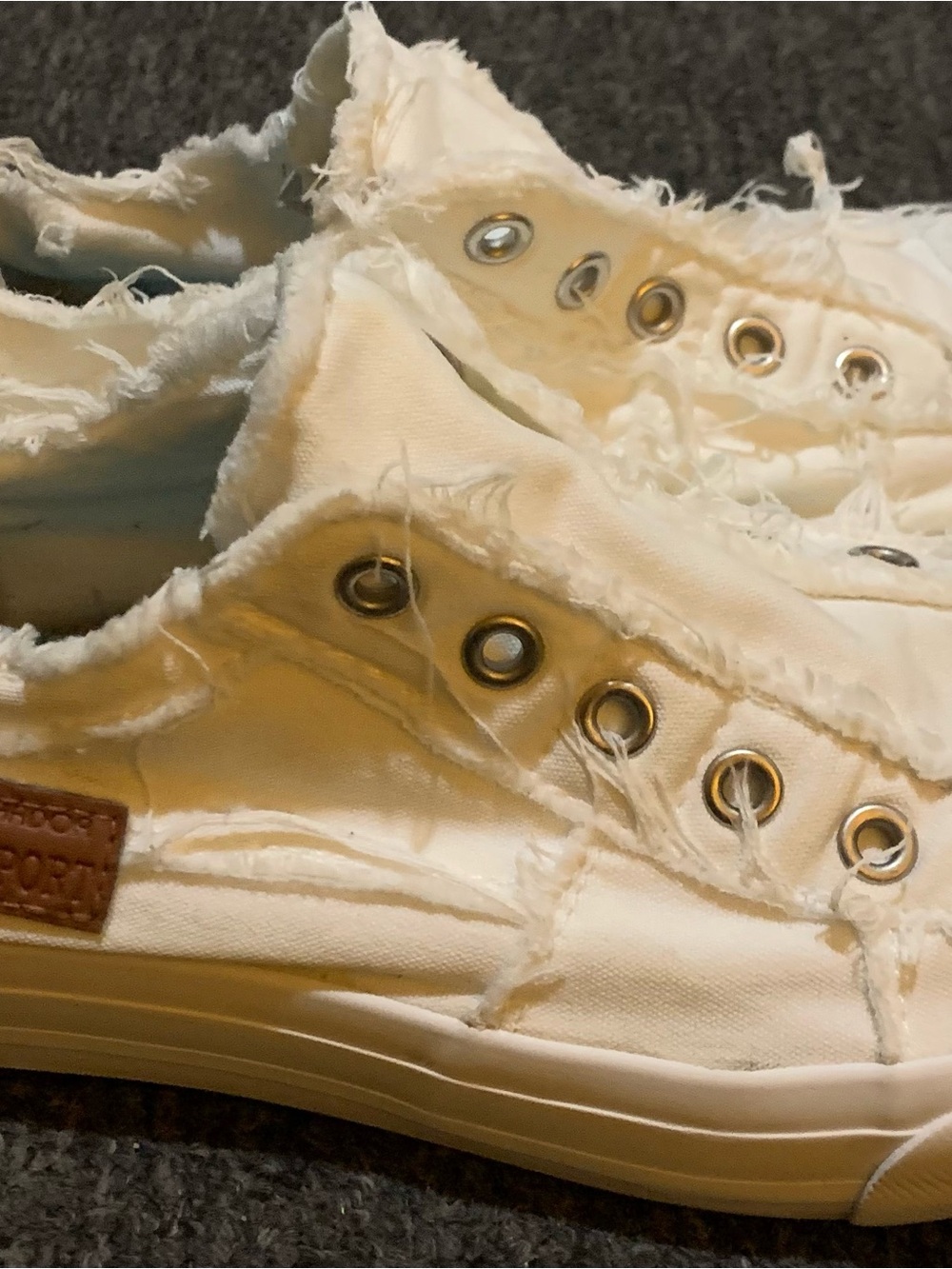 Women Jenn Ardor Sport White Canvas Frayed Slip-On Sneaker Sz. 8 - Picture 4 of 6